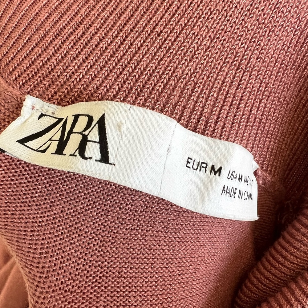 ZARA Lightweight Turtleneck Sweater – Dusty Rose, Size M - Picture 2 of 9